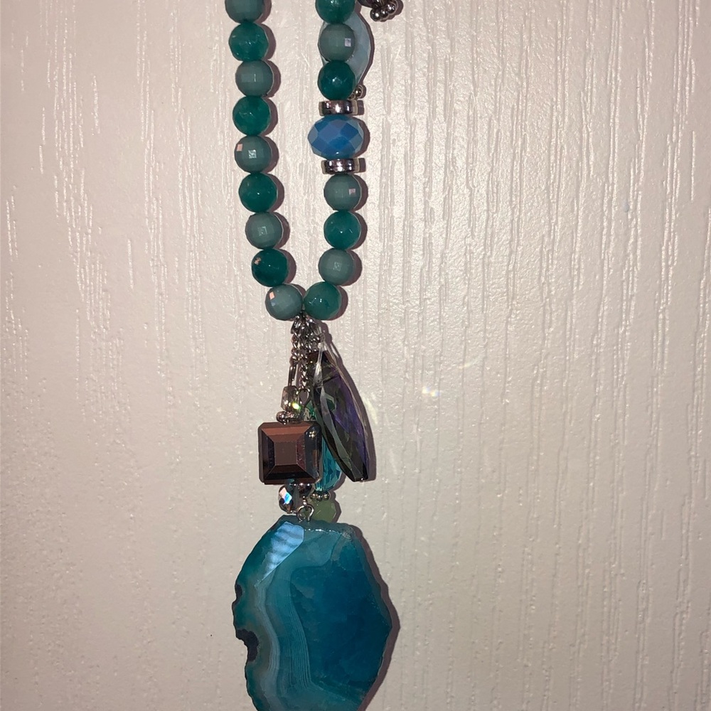 19” Beautiful Unique Stone-Bead Necklace NWT